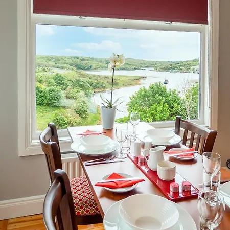 The Woodfield * Clifden
