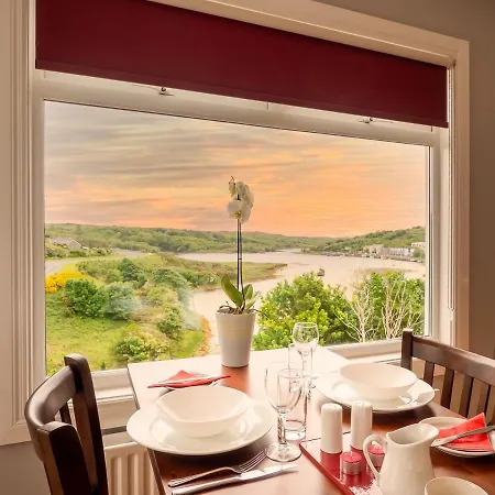 ホテル The Woodfield *